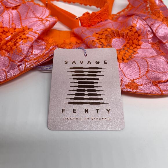 Savage X Fenty Women's Perfect Pearly Purple Poppylicious Lace Bralette Size 38C - Picture 5 of 6